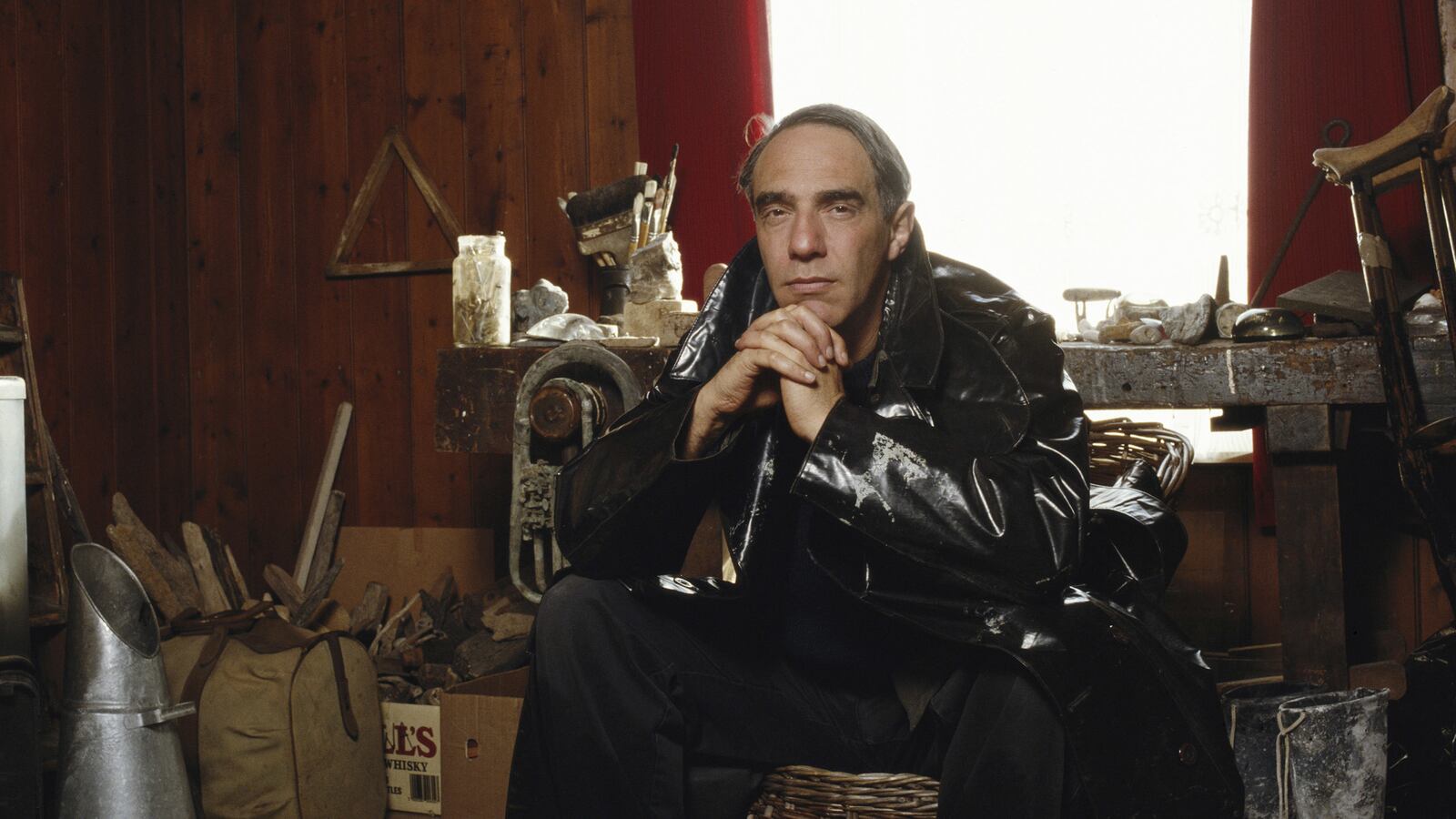 articles/2014/11/01/the-queer-genius-of-film-director-derek-jarman/141031-teeman-jarman-tease_kmvymp
