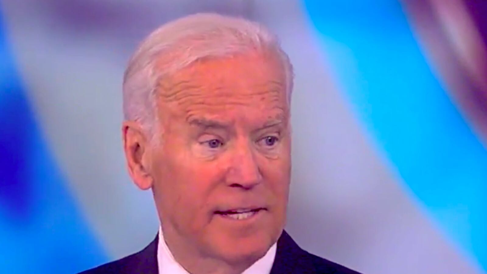 articles/2017/01/13/joe-biden-on-the-view-obama-medal-of-freedom-honor-shocked-the-hell-out-of-me/170113-Wilstein-Joe-Biden-The-View-tease_mvt9yx