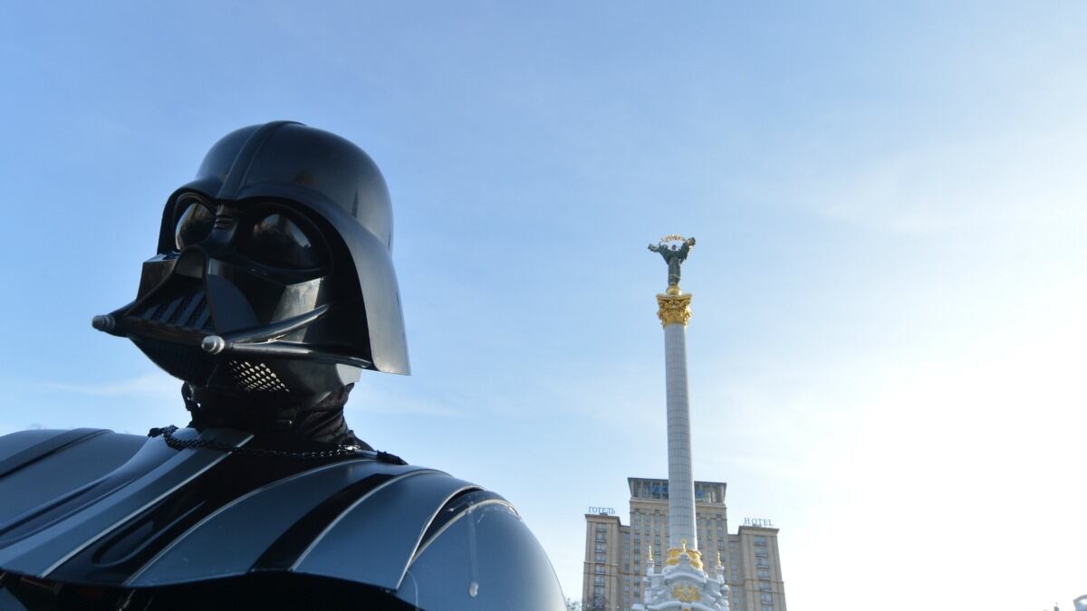 cheats/2013/01/11/white-house-won-t-build-death-star/darth-vader-cheat_g0mjux