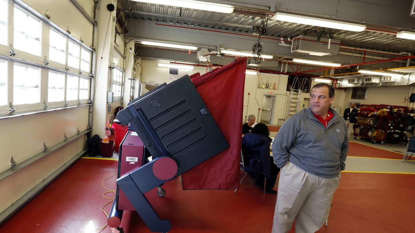 cheats/2014/11/06/midterm-wins-boost-christie-s-standing/141106-chris-christie-cheat_oms5tz