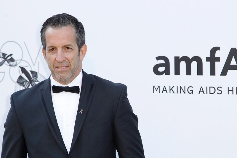 galleries/2013/12/27/the-year-in-fashion-scandals/131211-kenneth-cole-fashion-fail_xhlau3