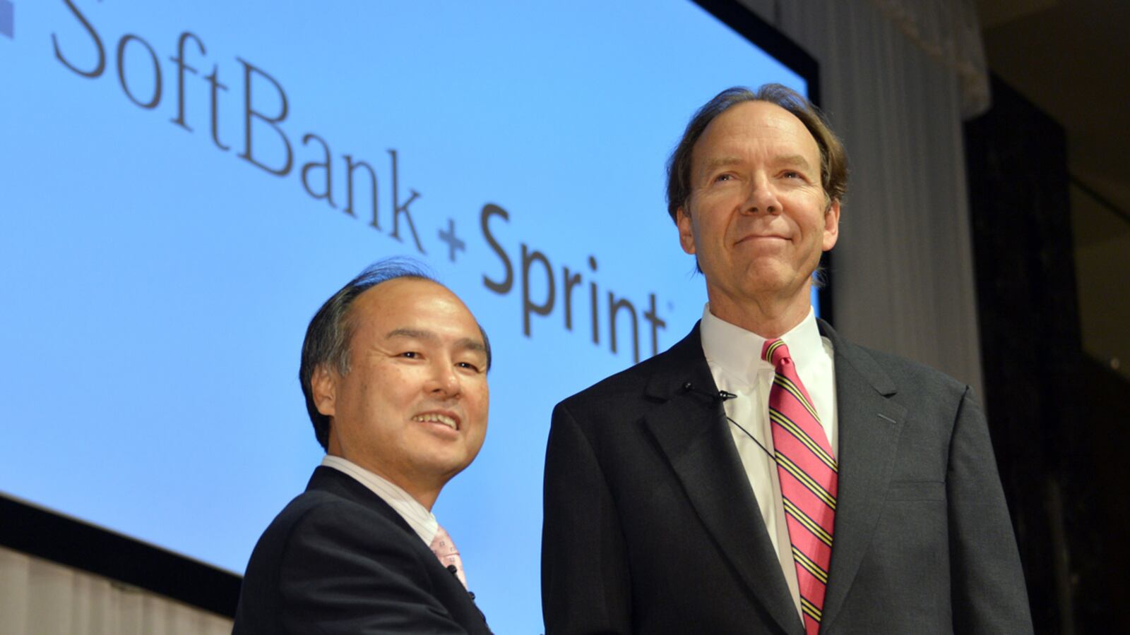articles/2012/10/16/softbank-s-acquisition-of-sprint-latest-big-japanese-buy/softbank-sprint-zeitlin-tease_nubcqm