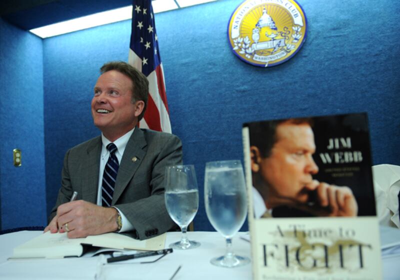 galleries/2010/11/05/political-bestsellers/political-bestsellers-15_tsq3zf