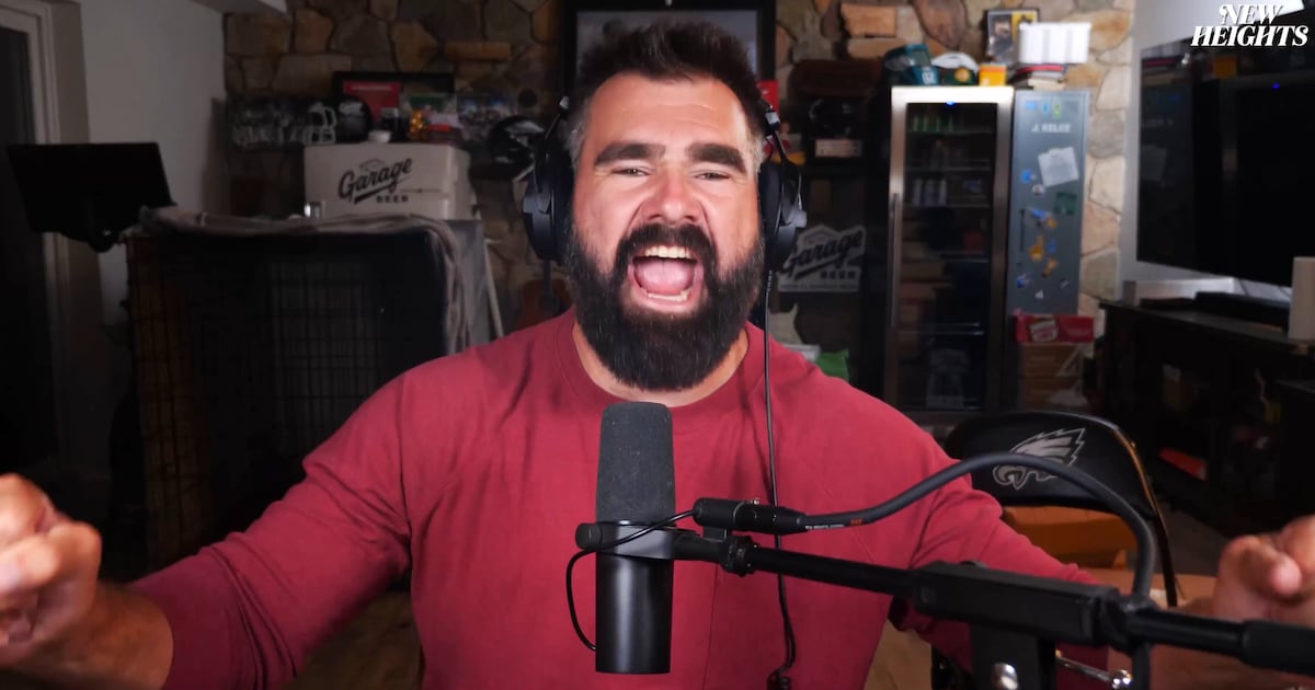 Jason Kelce sendet seinem Bruder und Taylor Swift äußerst farbenfrohe ...