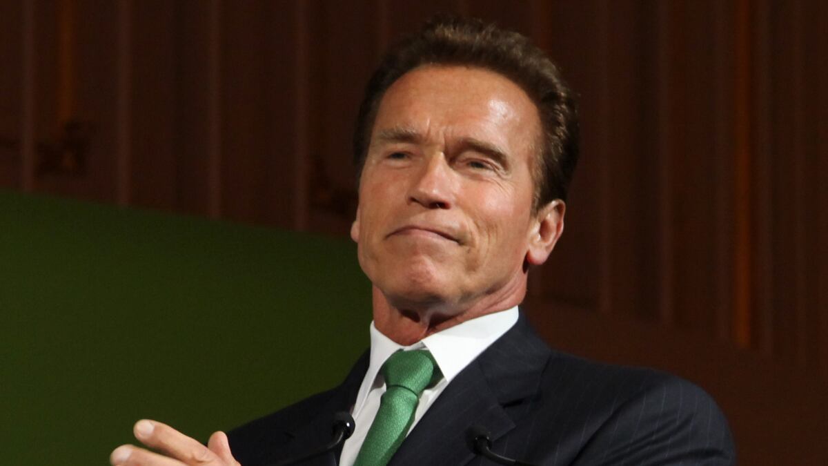cheats/2011/09/22/schwarzenegger-to-publish-memoir/arnold-schwarzenegger-movie-cheat_oanuqs