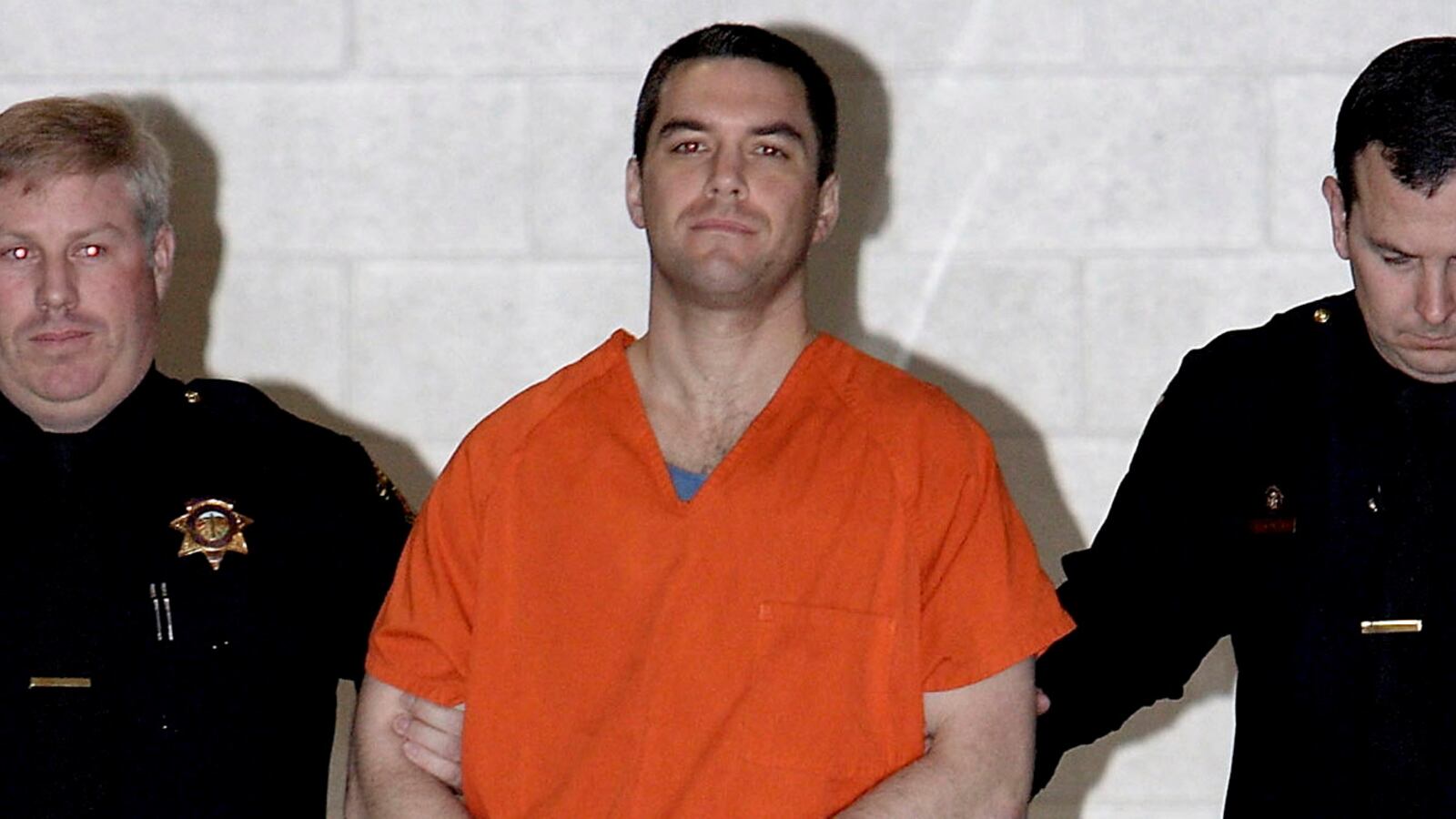 2021-12-08T172159Z_692237857_RC2HAR93YSCN_RTRMADP_3_CRIME-PETERSON_wdwtc8