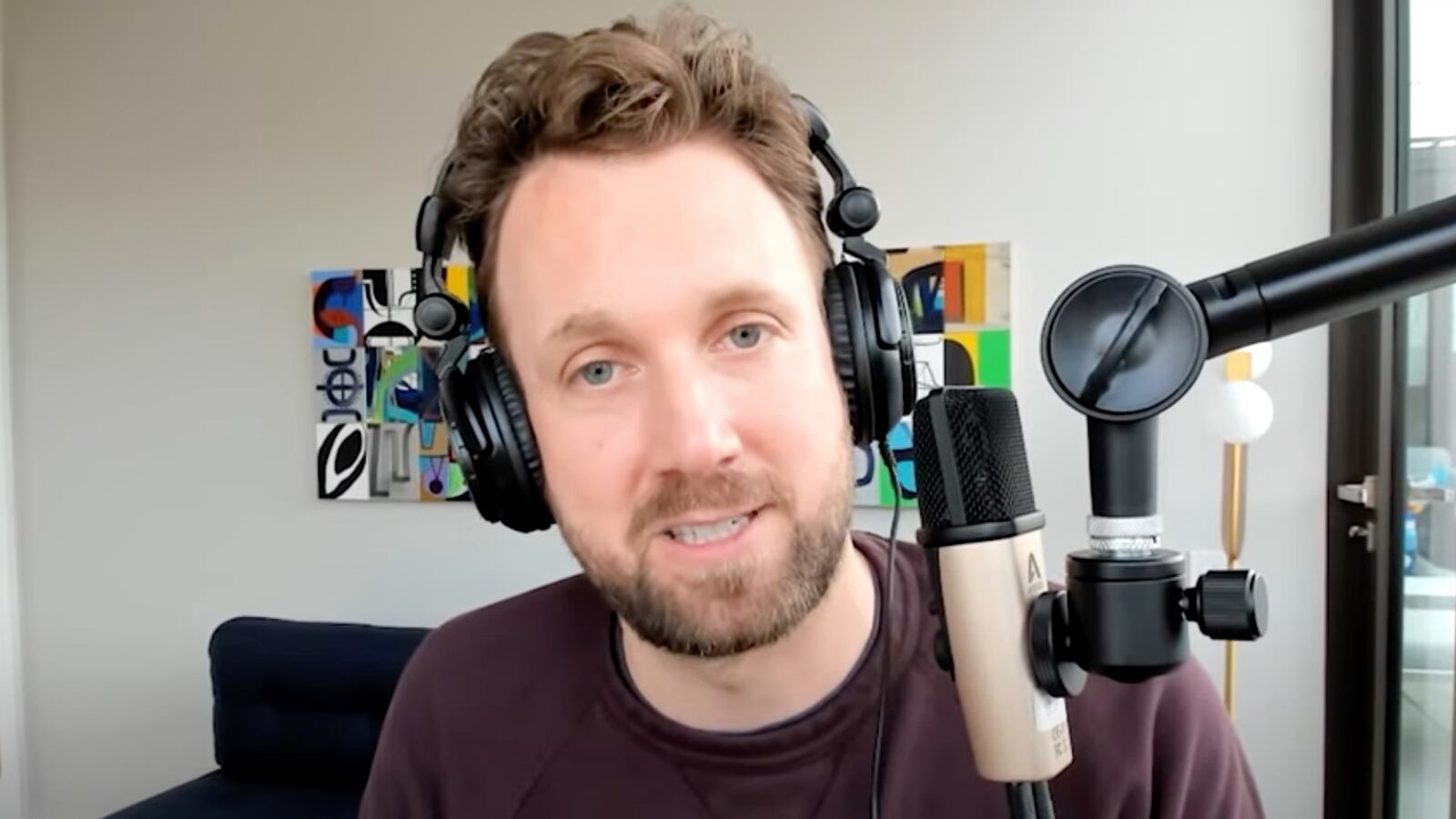 220103-jordan-klepper-jan6-02_dn3b49