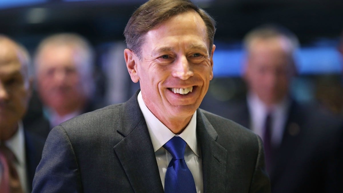 cheats/2012/12/06/fox-news-petraeus-for-prez-a-joke/mcfarland-petraeus-cs_vyxmme