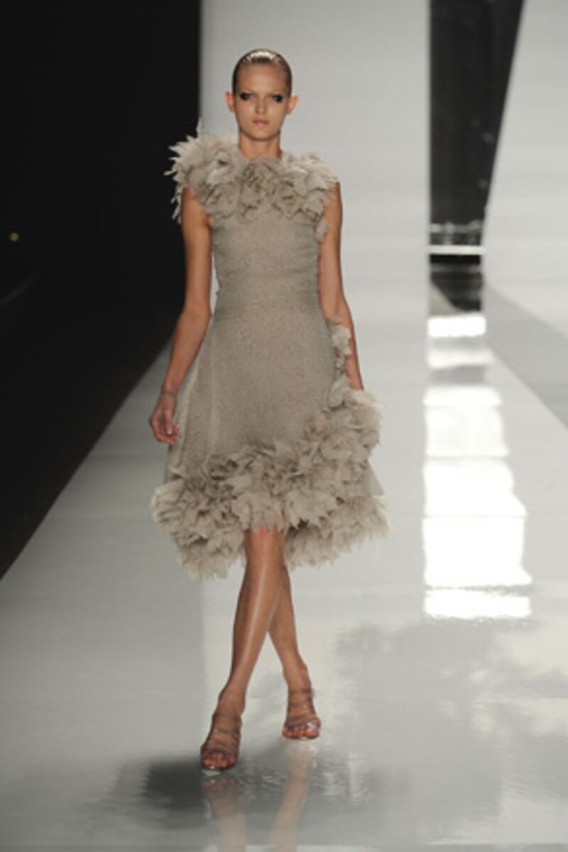 galleries/2009/09/12/ny-fashion-week-day-3/fashion-day-3---rucci-1_dvlstm