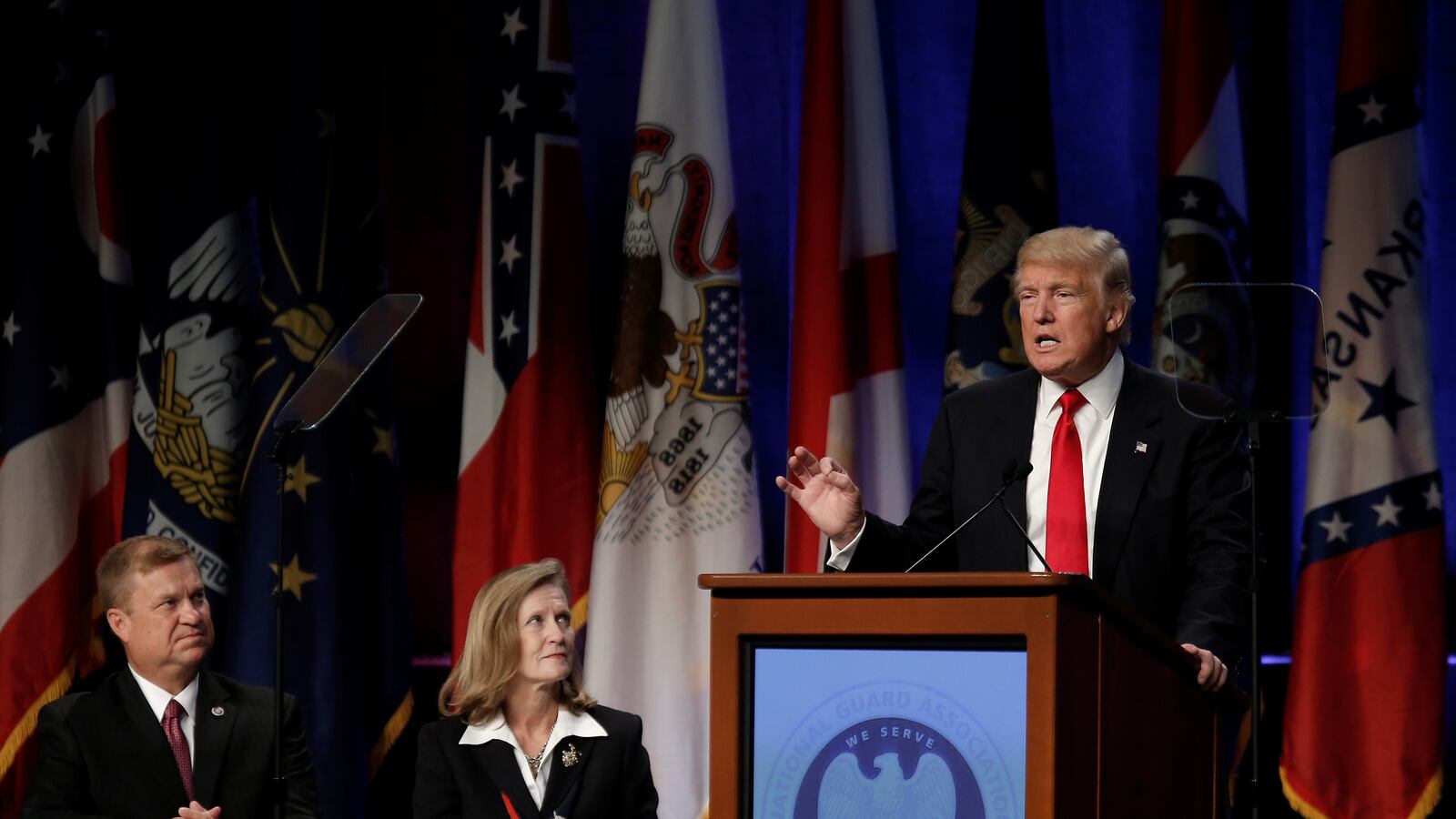 articles/2016/09/13/military-brass-not-impressed-by-trump/160912-mak-trump-tease_c0thqe