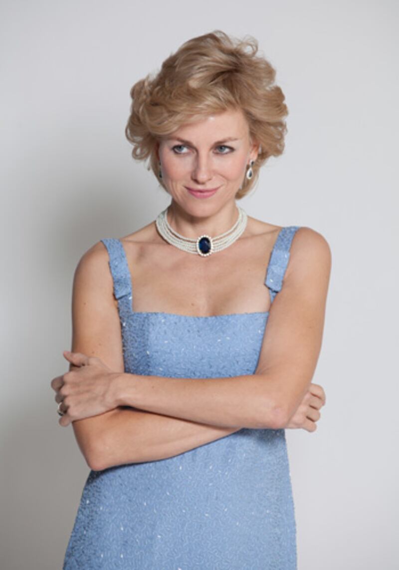 galleries/2013/10/28/how-princess-diana-s-favorite-designer-recreated-her-dresses-for-naomi-watts-movie-photos/naomi-blue_jukvt8