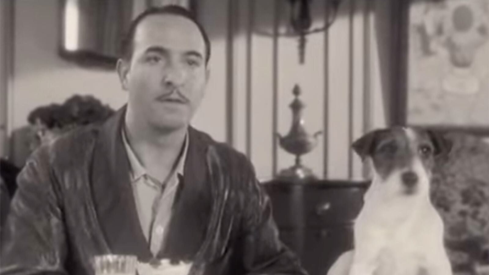 cheats/2015/08/12/canine-star-uggie-dies-at-13/150812-artist-dog-dies-cheat_gsnz32