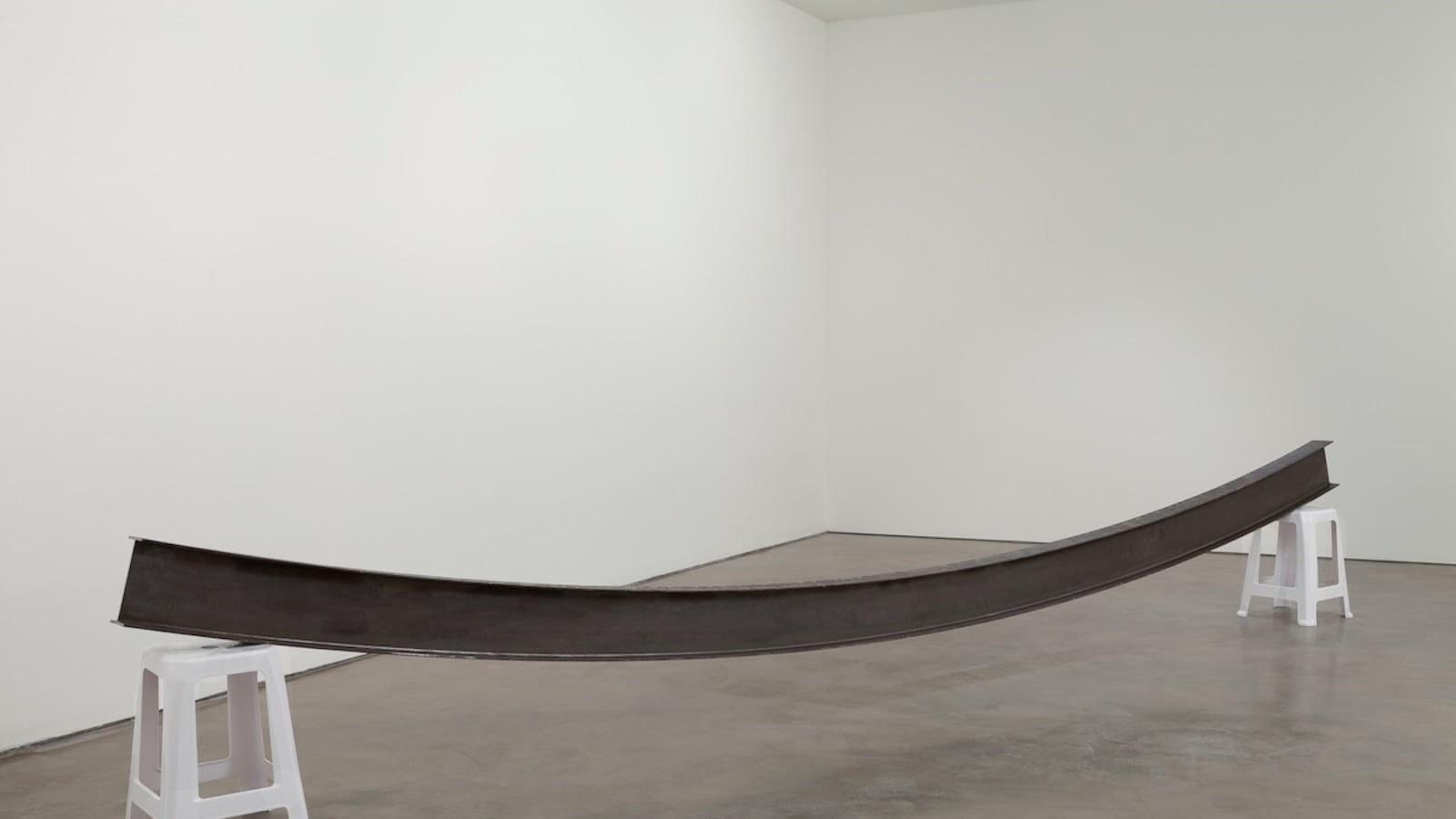 articles/2013/05/15/jorge-macchi-at-alexander-and-bonin-is-the-daily-pic-by-blake-gopnik/pendulum-daily-pic_u9yecu