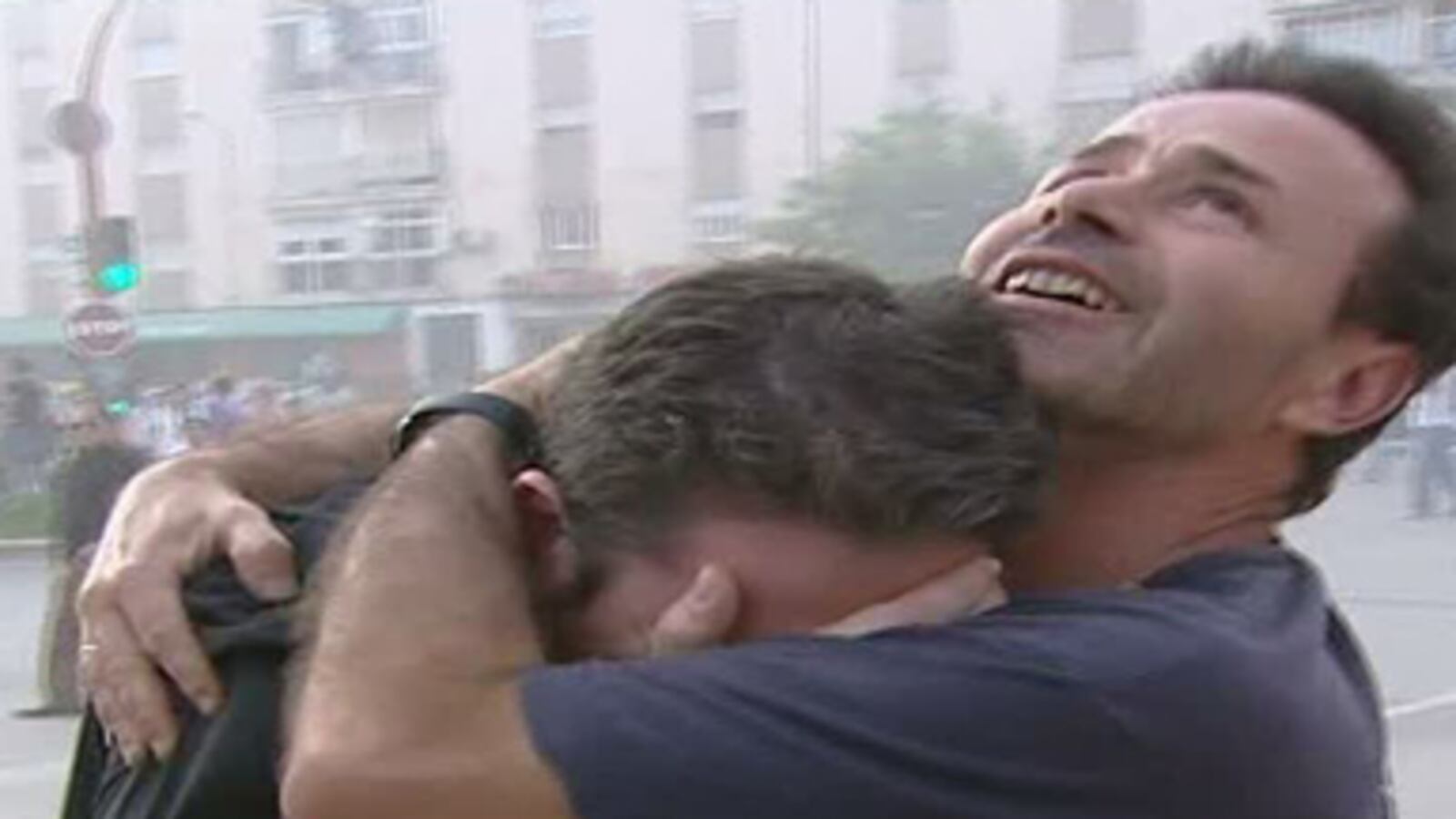 cheats/2011/05/12/thousands-flee-spanish-earthquake-site/spain-earthquake_179823_lkr8ab