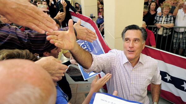 articles/2012/01/29/romney-keeps-the-heat-on-gingrich-in-naples/romney-in-naples-florida-romano_udou5d