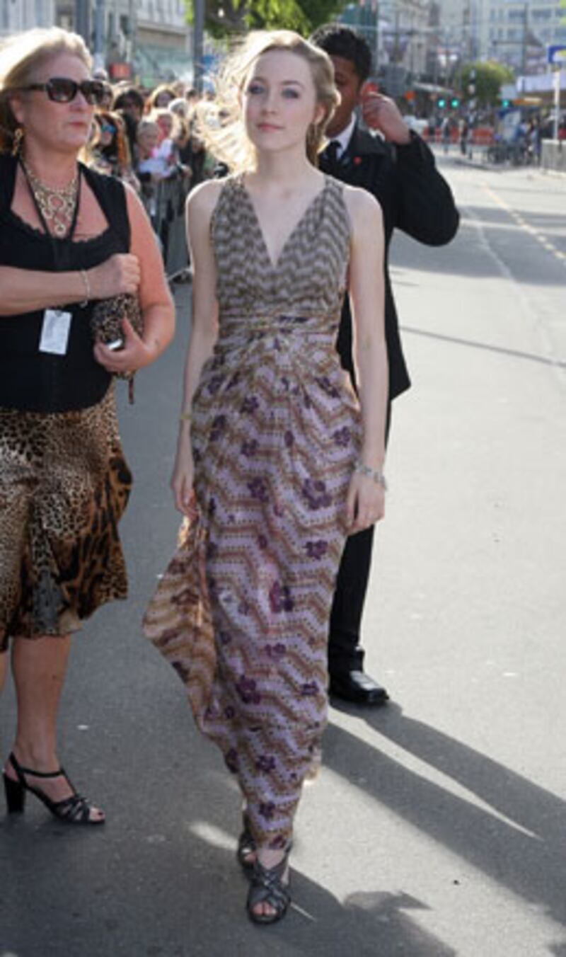galleries/2009/12/14/weekend-style-wrap/red-carpet---ronan_ibbs1y
