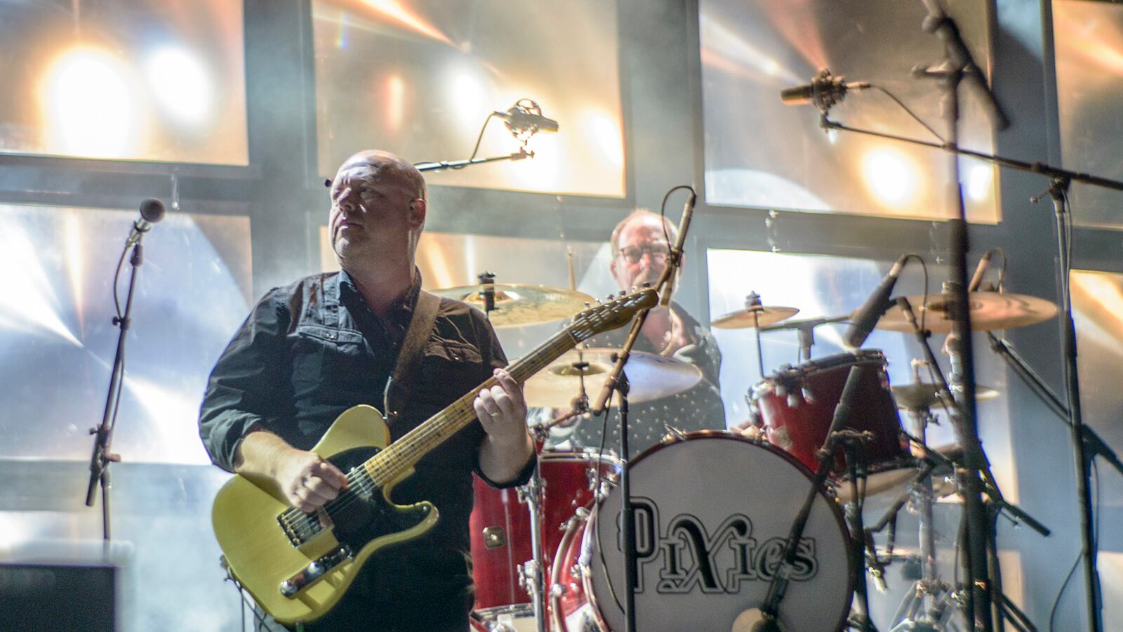 articles/2015/05/26/pixies-black-shut-up-about-spotify-and-make-art/150526-joiner-pixies-tease_pcaljv