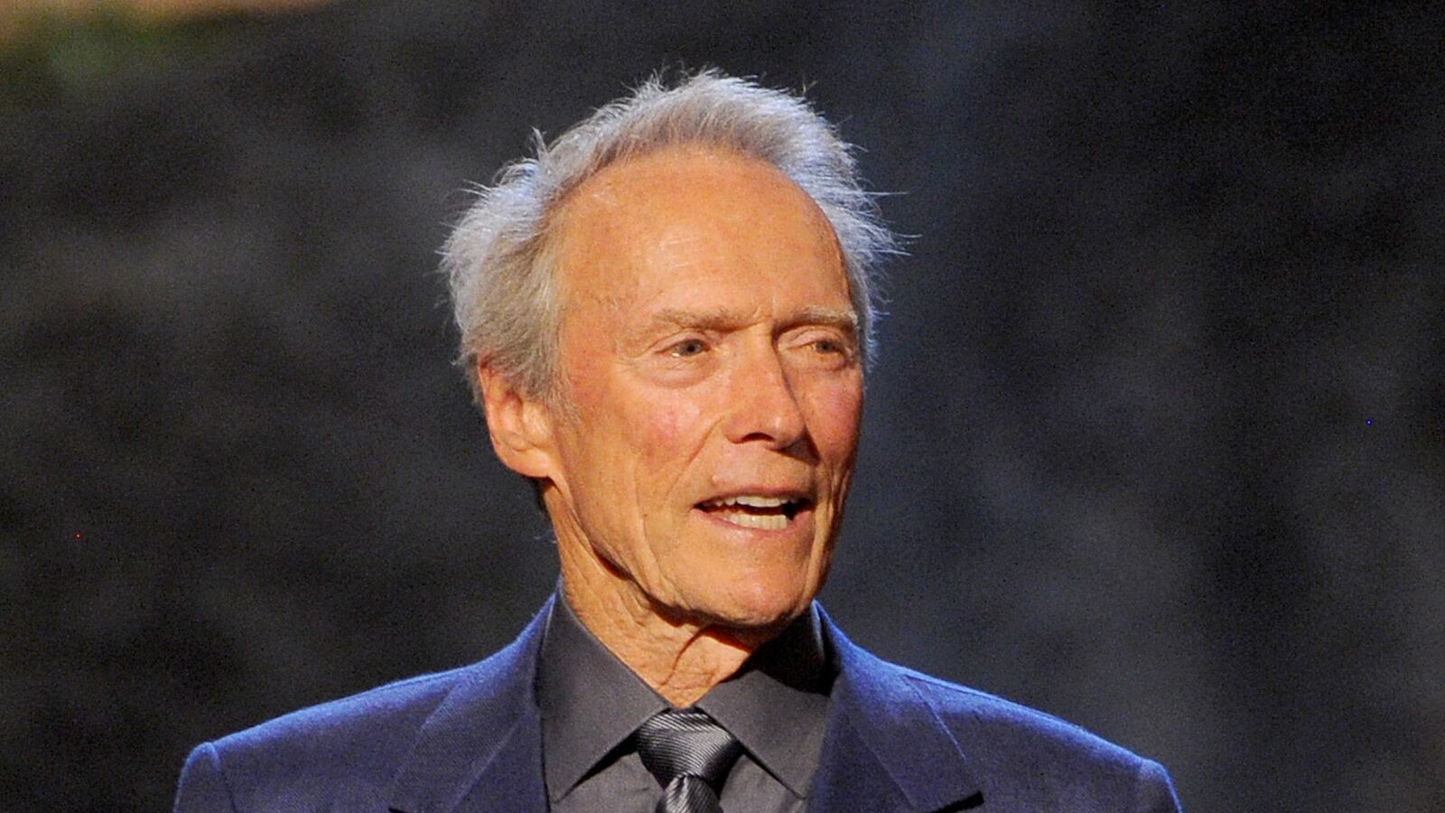 cheats/2013/09/01/eastwood-seen-with-new-lady/130901-clint-cheat_q1z3u9