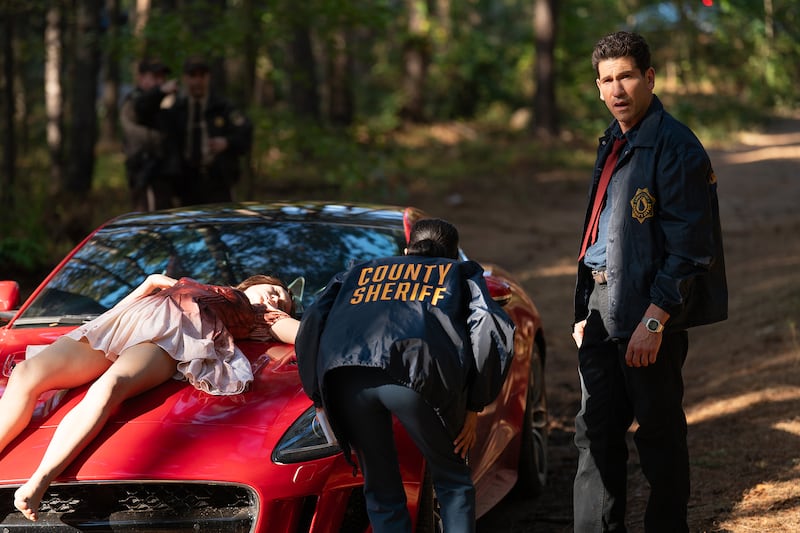 (L-R) Sunita Mani as Priya and Jon Bernthal as Detective Jack Harper in Episode #101 of His & Hers. Cr. Eli Joshua Ade/Netflix © 2025
