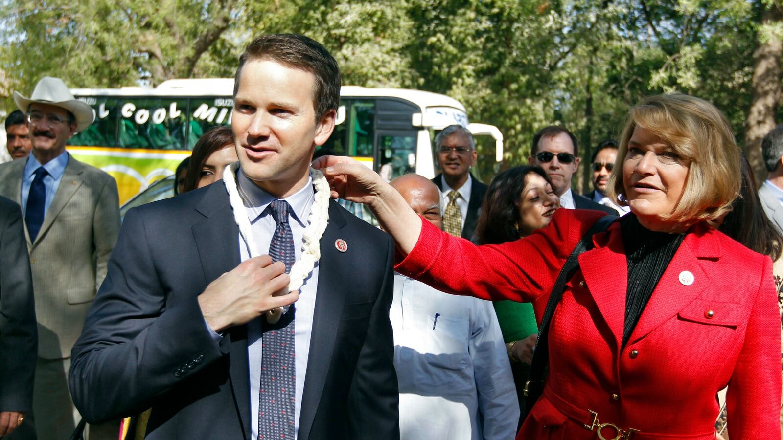 cheats/2016/11/10/attorneys-aaron-schock-to-be-indicted/161110-Aaron-Schock-cheat_zksivs