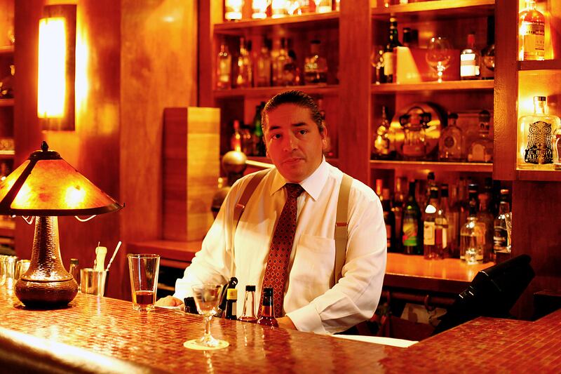 galleries/2013/09/29/the-best-bourbon-drinks-for-fall-photos/130927-burbon-month-12_jofgrz