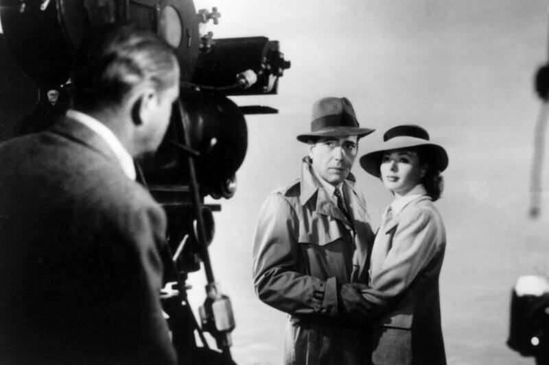 galleries/2014/04/14/in-the-trenches-100-years-of-the-burberry-coat/140413-bogart-trench_xz2t6j