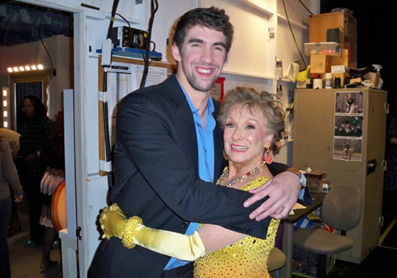 galleries/2010/08/25/best-celebrity-twit-pics/twitter-829---cloris-leachman_re7lwl