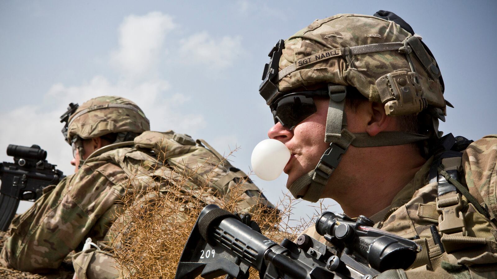 articles/2014/07/15/darpa-s-40-million-plan-to-save-soldiers-brains/140714-veeravagu-darpa-tease_eyjbhx