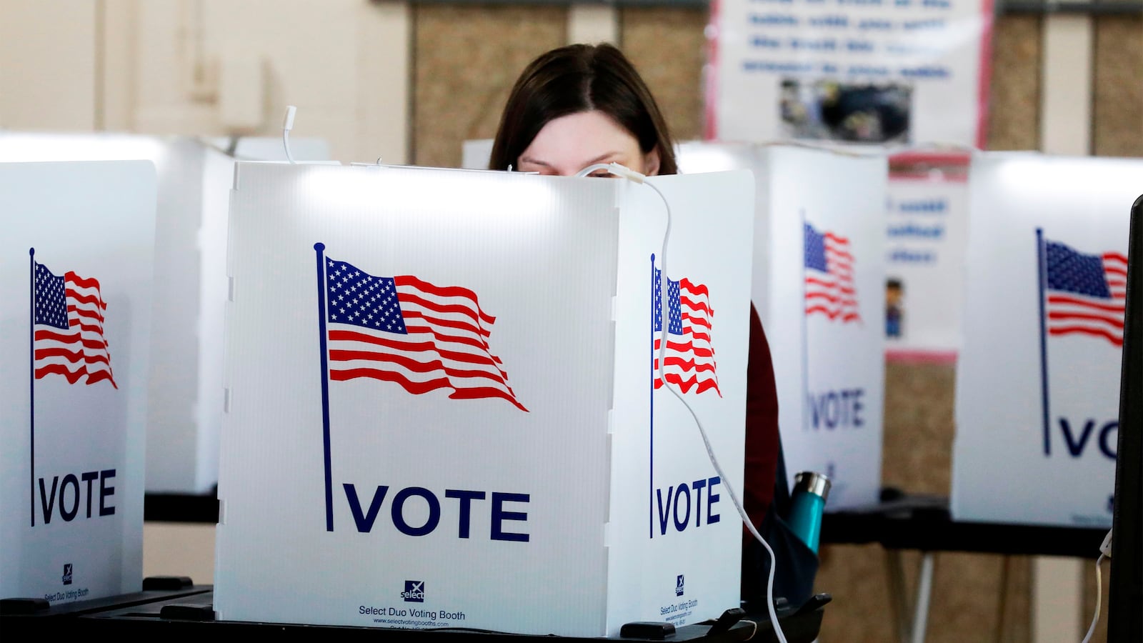 220825-tna-voting-group-hero_fzyjol