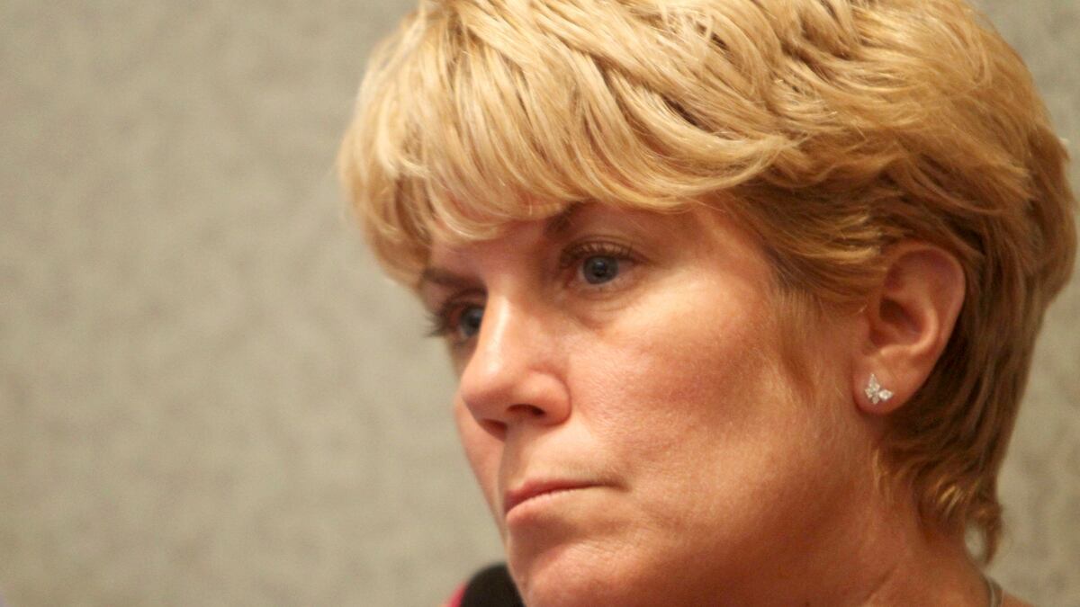 cheats/2011/07/08/casey-anthony-refuses-mom-s-visit/cindy-anthony-jail-visit-cheat_osouc2