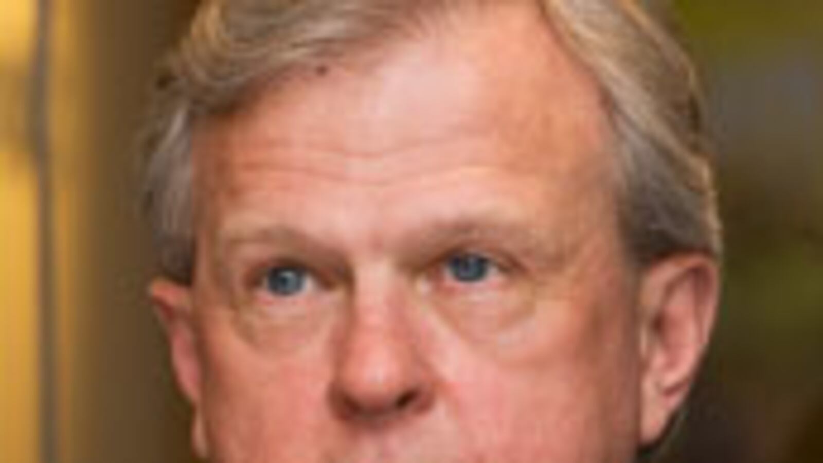 articles/2010/01/06/how-to-switch-parties/jacoswitch_73327_hjstoc