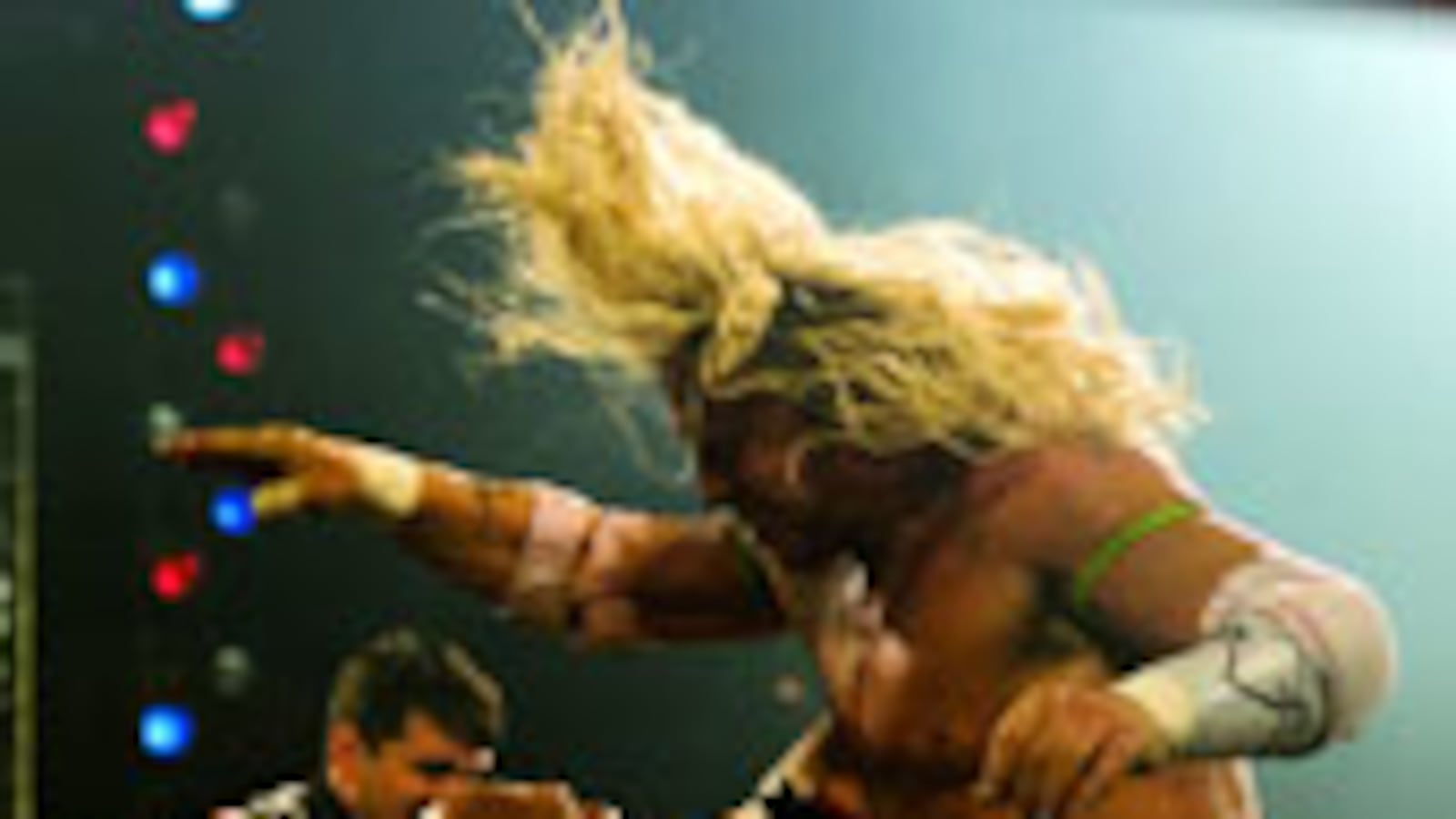 articles/2009/02/17/will-mickey-rourke-fight-at-wrestlemania/edison-wrestlemania_14554_nlxaps