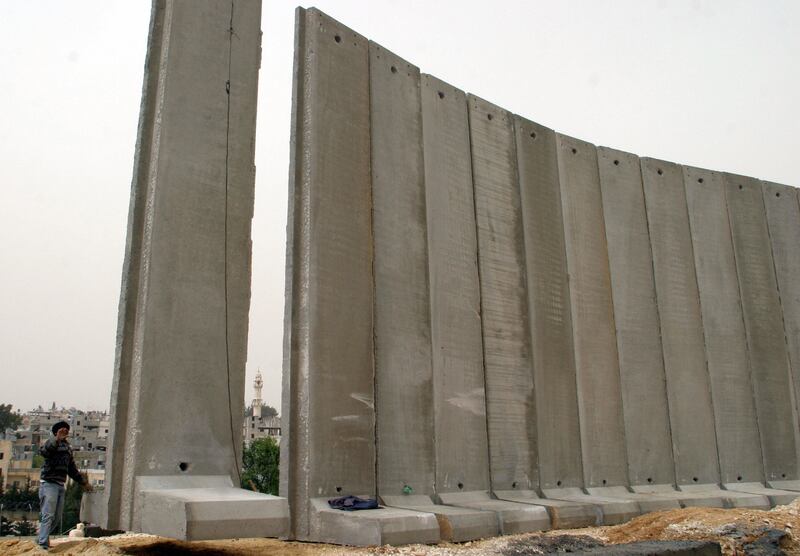 articles/2013/03/01/anger-at-the-wall-10-years-later/bethlehem-wall-zsquare_dy7e3u