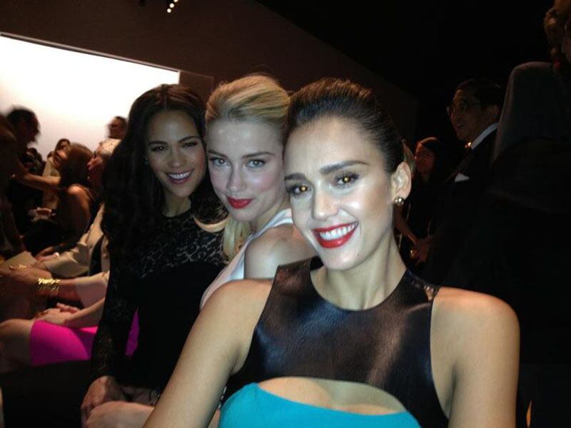 galleries/2012/02/15/dianna-agron-coco-rocha-more-celebrity-social-media-pictures-photos/twitpics-alba_emlehf