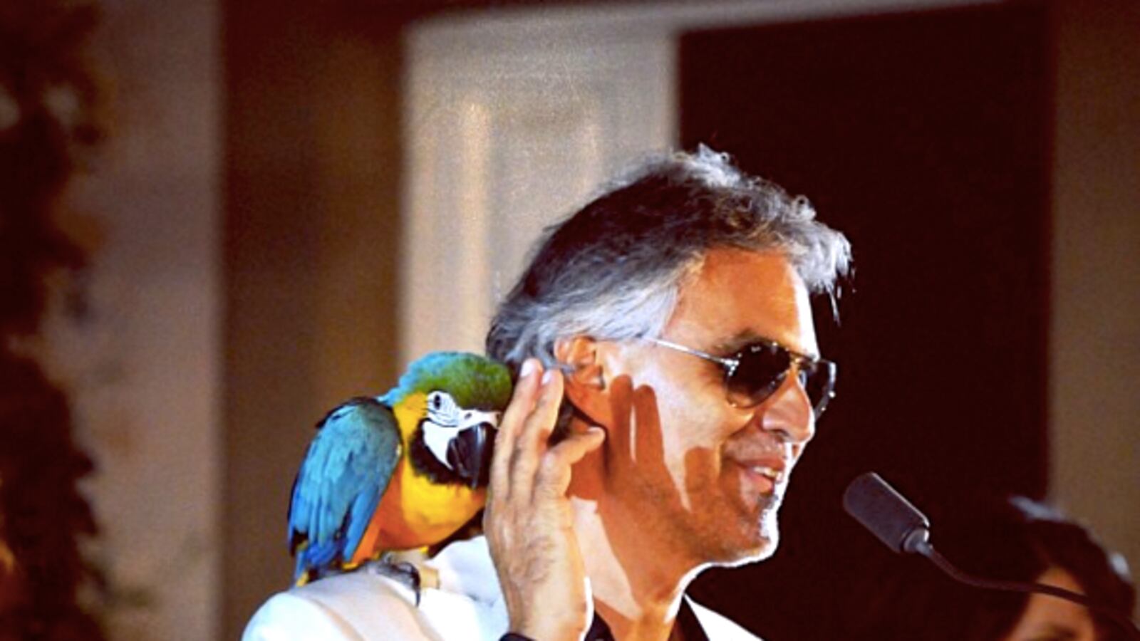 articles/2016/12/13/report-trump-courting-italian-tenor-andrea-bocelli-for-inauguration-performance/161212-stern-andrea-bocelli-tease_chsumy