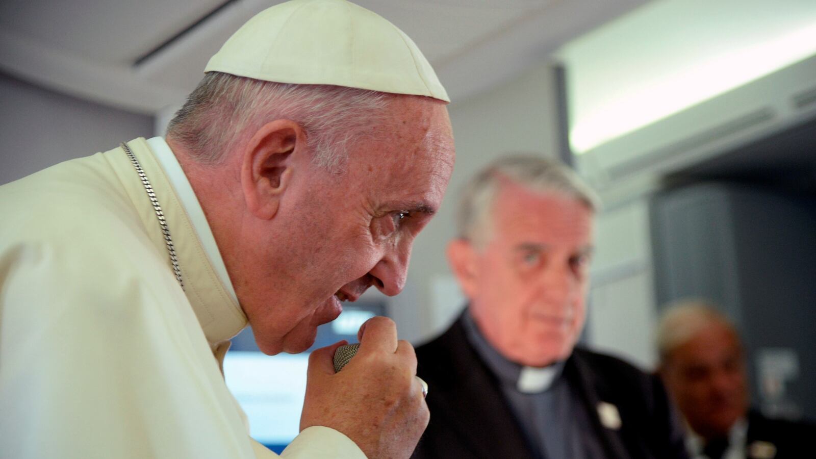 cheats/2016/09/04/pope-invites-poor-for-pizza/160802-pope-women-deacons-cheat_psznos