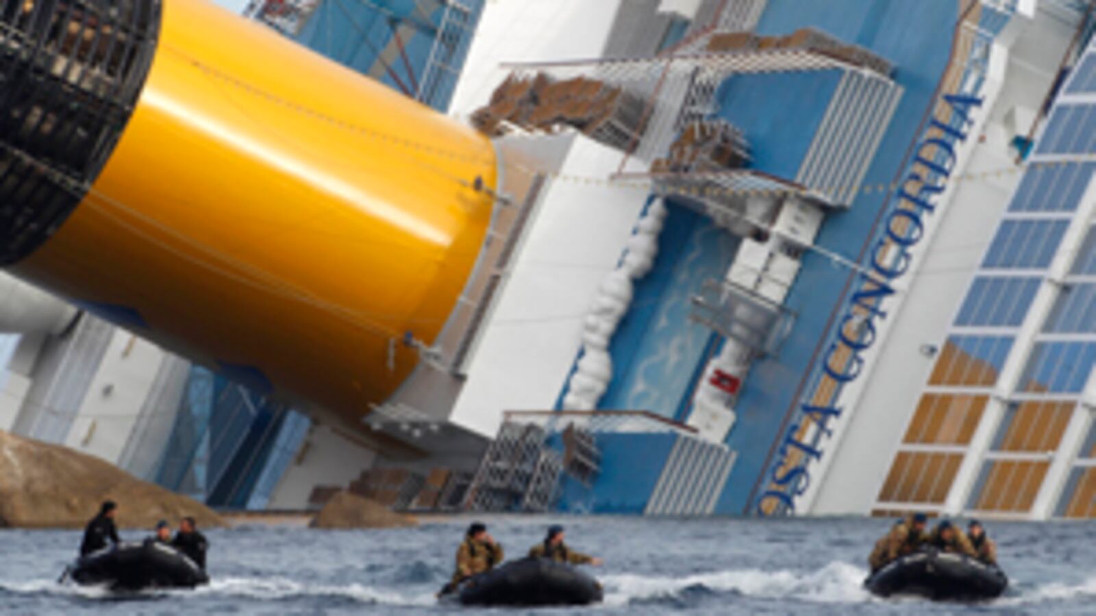 cheats/2012/01/24/16th-body-found-in-shipwreck/death-toll-rises-costa-cruise-ship-cs_tq47o8