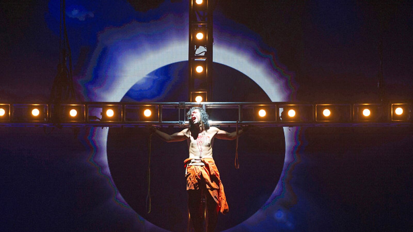 articles/2012/10/29/jesus-christ-superstar-gets-timely-makeover-for-2012/jesus-christ-superstar-quan_uh4sna