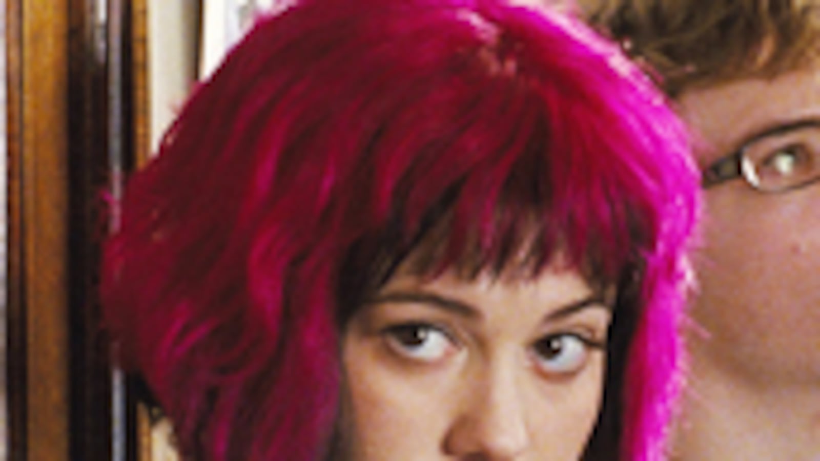 articles/2010/09/14/easy-a-emmy-stone-and-the-new-surly-girl/laporte-surly-girls_121298_tvpvgi