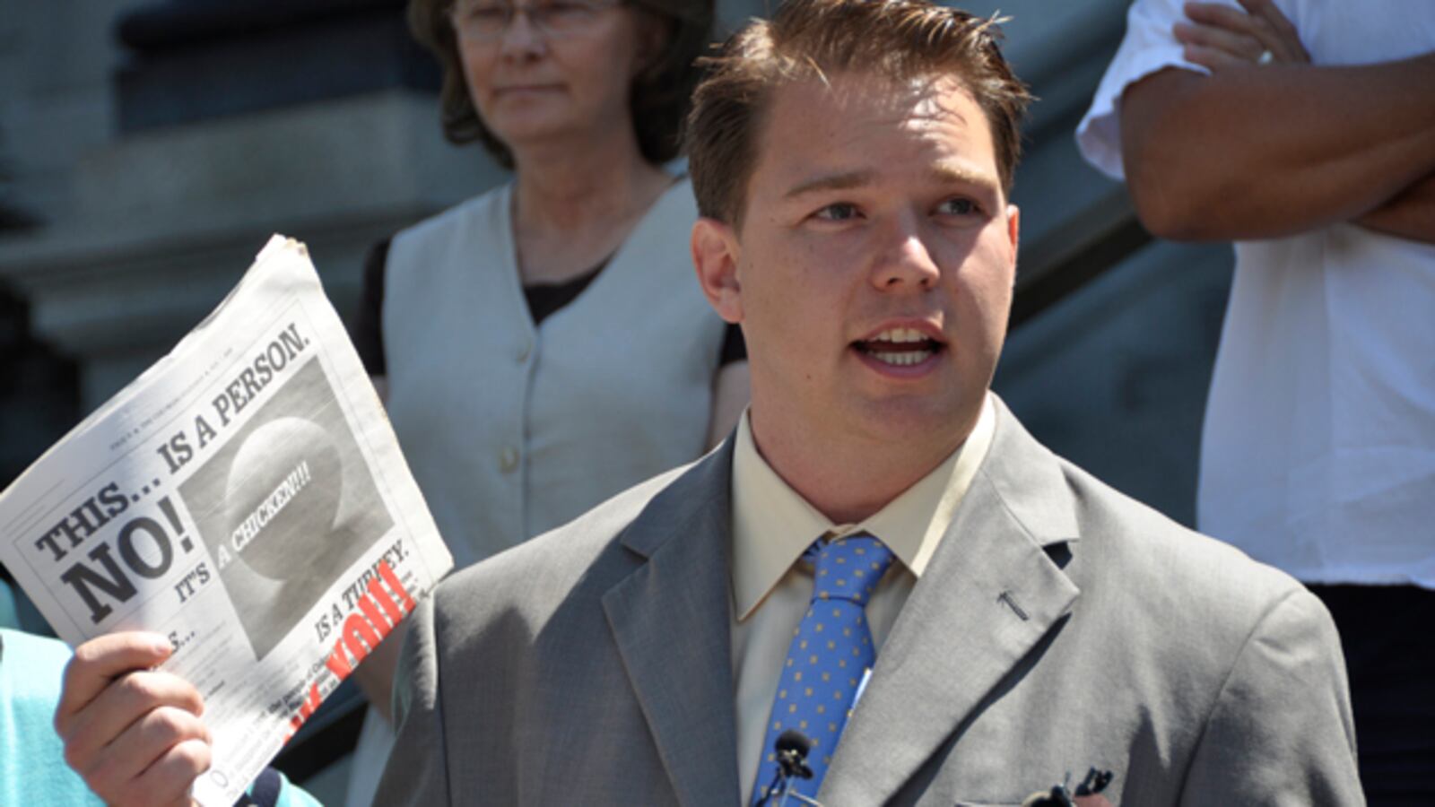 articles/2012/07/02/personhood-leader-keith-mason-says-his-family-home-is-attacked/keith-mason-attack-pesta_qx10dq