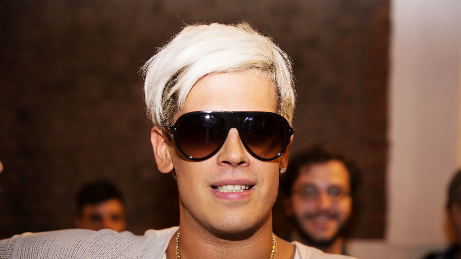 articles/2017/02/20/why-conservatives-fell-for-milo-yiannopoulos/170220-lewis-milo-tease_yubduq