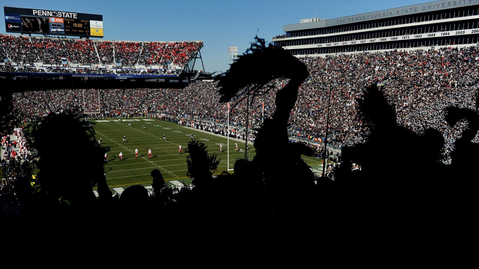 articles/2012/08/29/penn-state-goes-too-far-in-its-purge-of-all-things-paterno/hendrickson-penn-state_buiigs