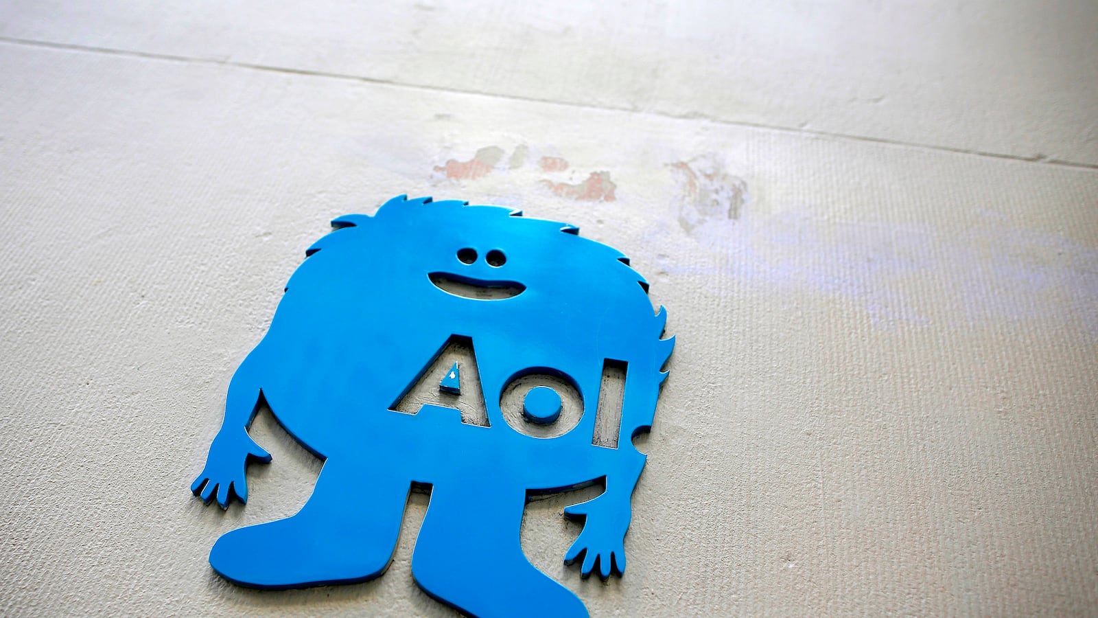 cheats/2015/05/12/verizon-will-buy-aol-for-4-4b/150512-verizon-buys-aol-cheat_lhxdsh
