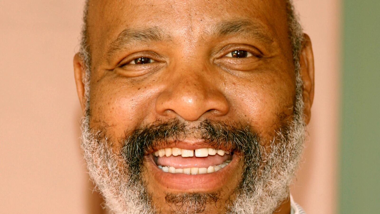 cheats/2014/01/02/fresh-prince-star-dies/140102-james-avery-obit-cheat_fb1wry
