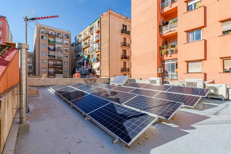 220306-omg-barcelona-12_wzq8ri