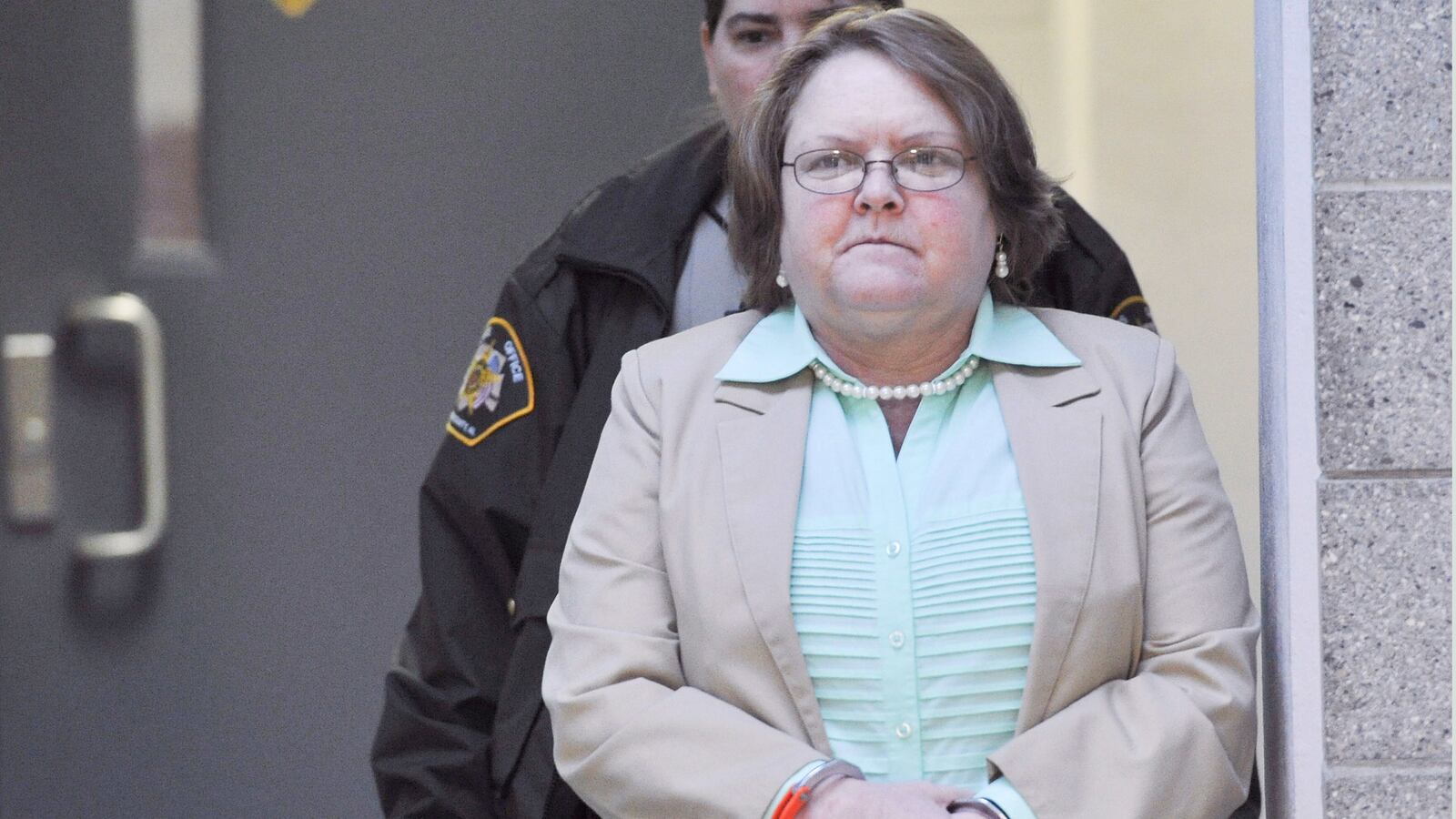 articles/2015/03/26/alabama-grandmother-gets-life-without-parole-for-running-girl-to-death/150326-zadrozny-garrard-sentence-tease_omjvz4