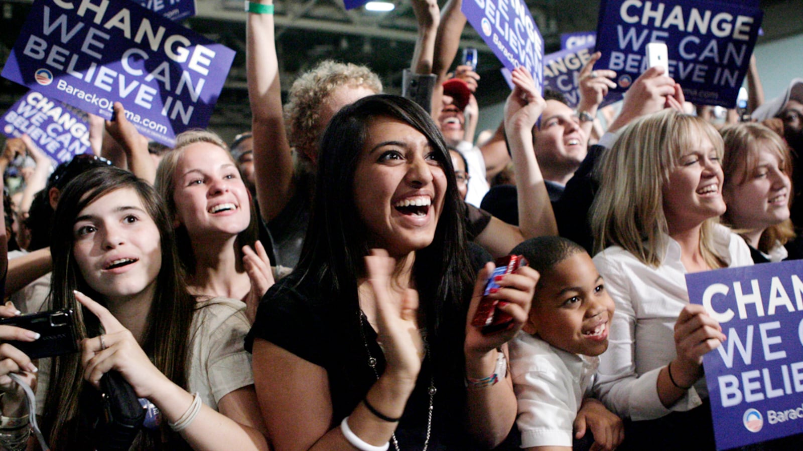 articles/2011/08/10/meghan-mccain-on-barack-obama-s-failed-campaign-promises/obamaclipse-mccain_czebos