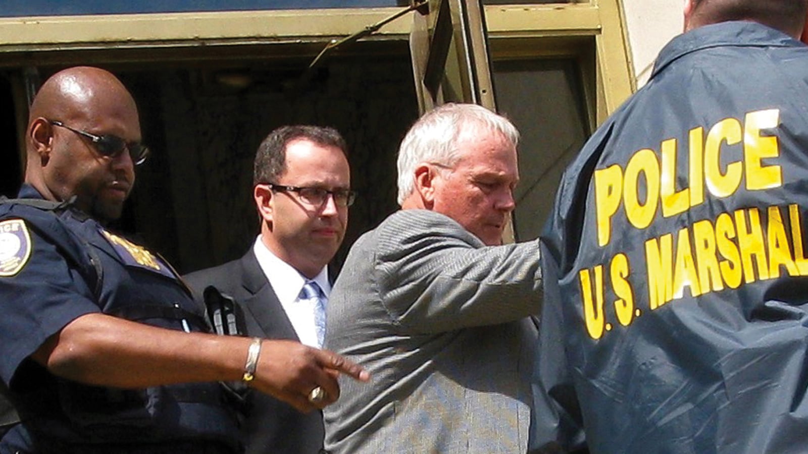 cheats/2015/09/01/jared-fogle-pal-to-take-child-porn-plea/150901-jared-plea-cheat_rfr4zh