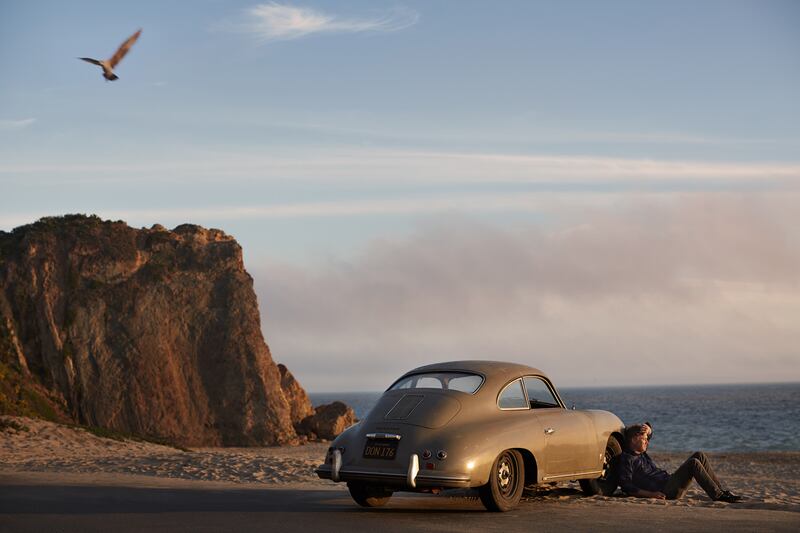 galleries/2014/06/08/ryan-schude-photographs-the-american-dream-people-and-their-cars/mattdume_flat_pz9pxr
