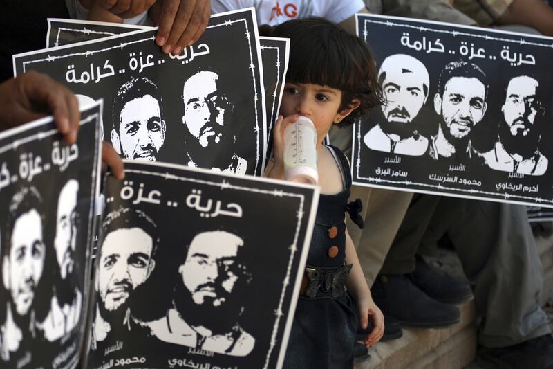 articles/2012/06/12/on-hunger-strike-palestinian-prisoner-near-death-in-israel/hunger-strike-ephron-tease_joshdv